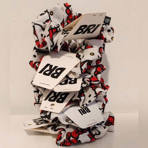 Hello Kitty Red and White Patterned Scrunchie - Picture 3 of 4